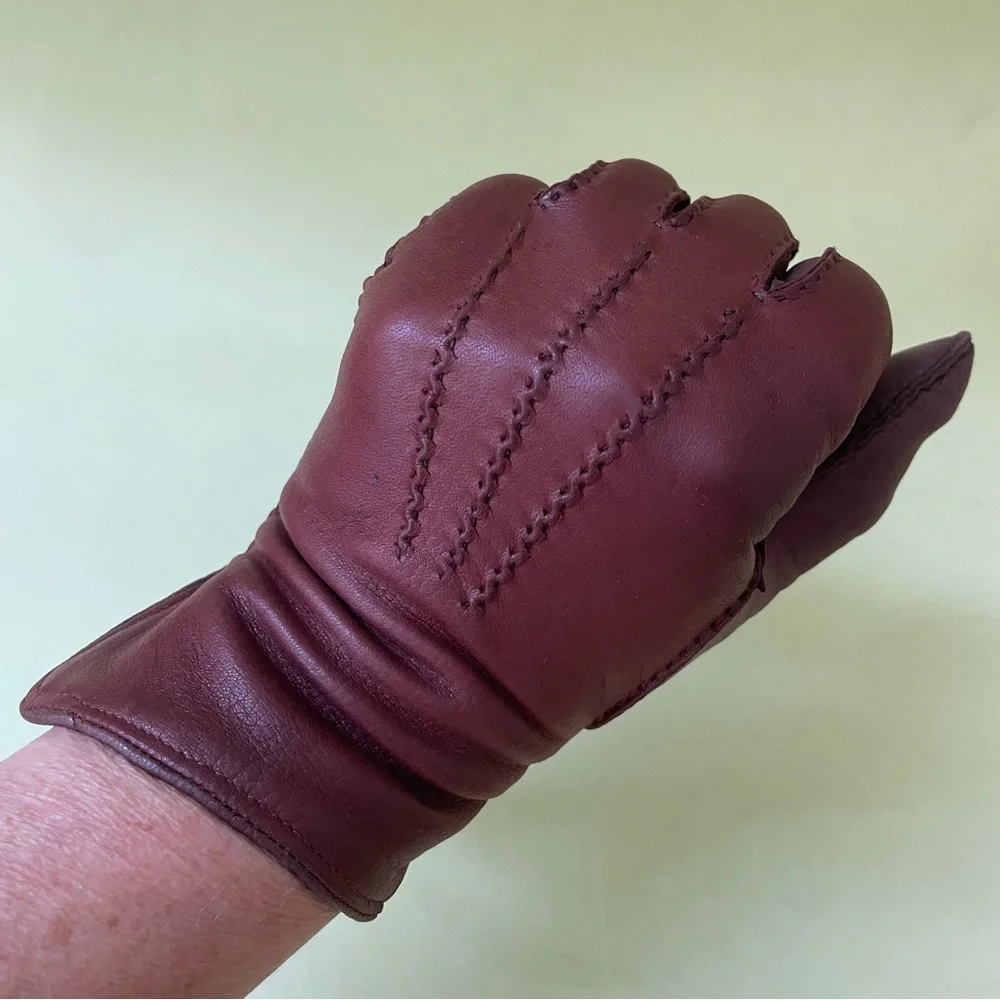 Vintage brown leather gloves with cotton lining